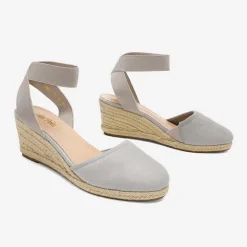Ankle Strap Closed-Toe Espadrille Wedge Sandals