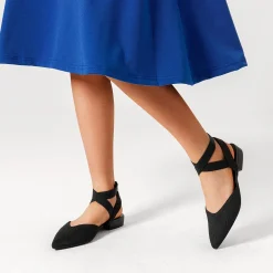 Ankle Strap Pointed Toe Flats With V-Cut Vamp