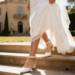 Annee Pointed Toe Low Chunky Heels Pump Shoes