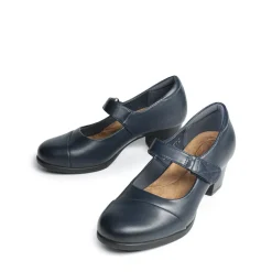 Ascenelle Arch Support Block Mary Jane Pumps