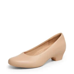 Ascenelle Counsel Round-Toe Low Block Heel Pumps