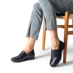 Ascenelle Ergonomic Slip-On Vegan Leather Flats