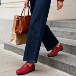Ascenelle Ergonomic Slip-On Vegan Leather Flats