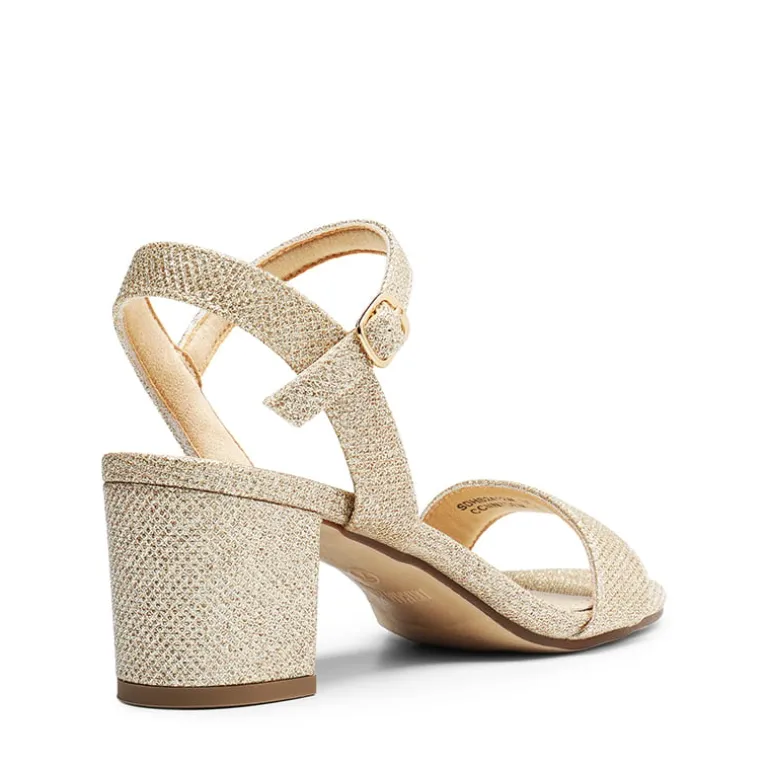 Ascenelle One Strap Open-Toe Chunky Sandals