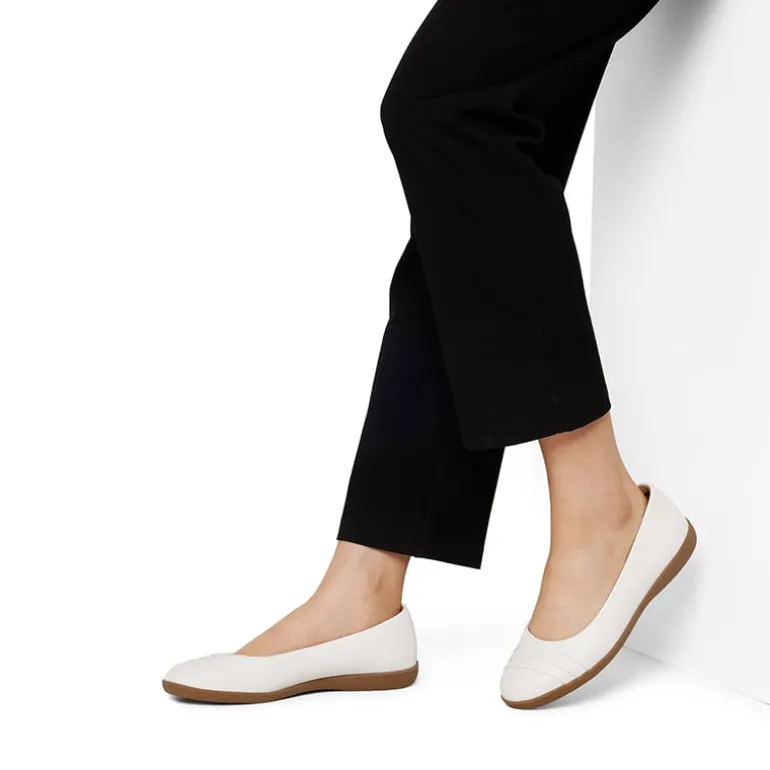 Ascenelle Slip On Arch Support Flats