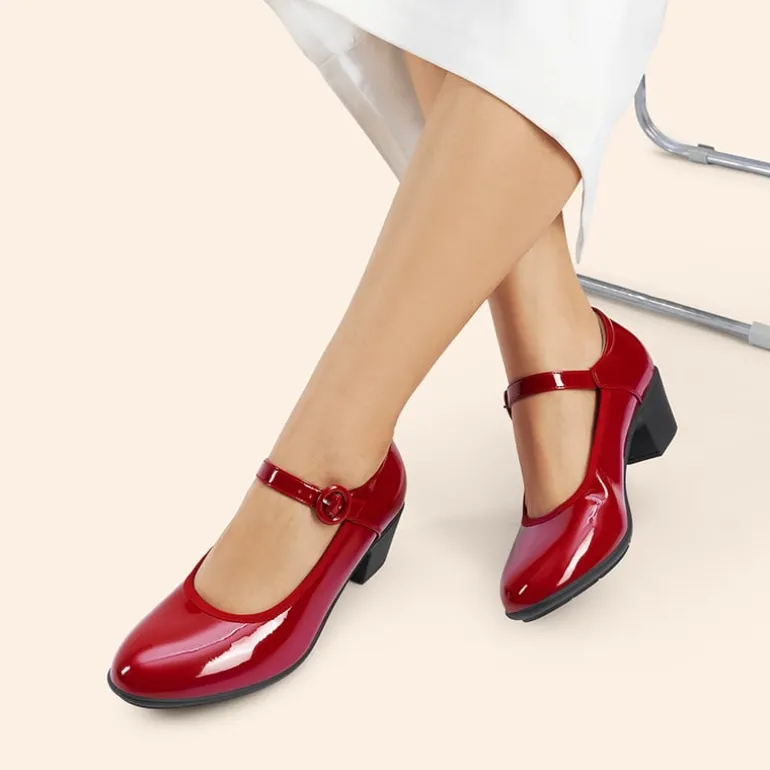 Ascenelle Slip-Resistant Arch Support Mary Jane Pumps
