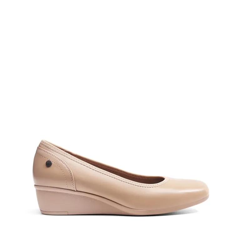 Ascenelle Square Toe Low Wedge Dress Pumps