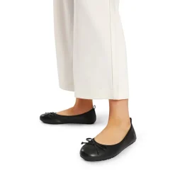 Ascenelle Women’s Wide-Toe Ballet Flats with Arch Support