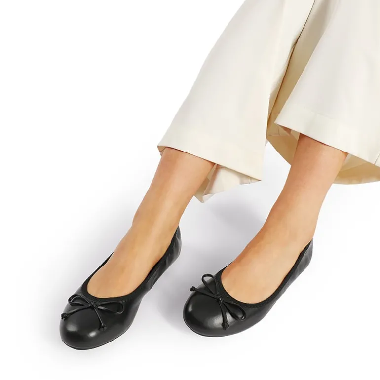 Ascenelle Women’s Wide-Toe Ballet Flats with Arch Support