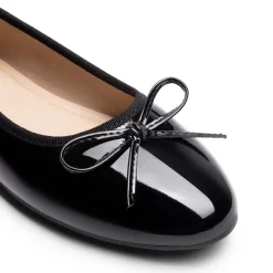 Bow Dual-tone Cap Toe Flats