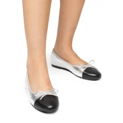 Bow Dual-tone Cap Toe Flats