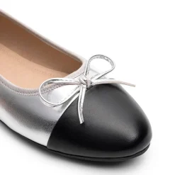 Bow Dual-tone Cap Toe Flats