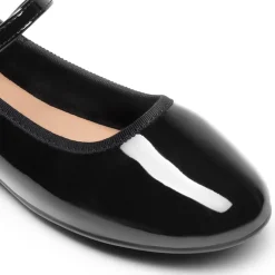 Buckle Round Toe Mary Jane Flats