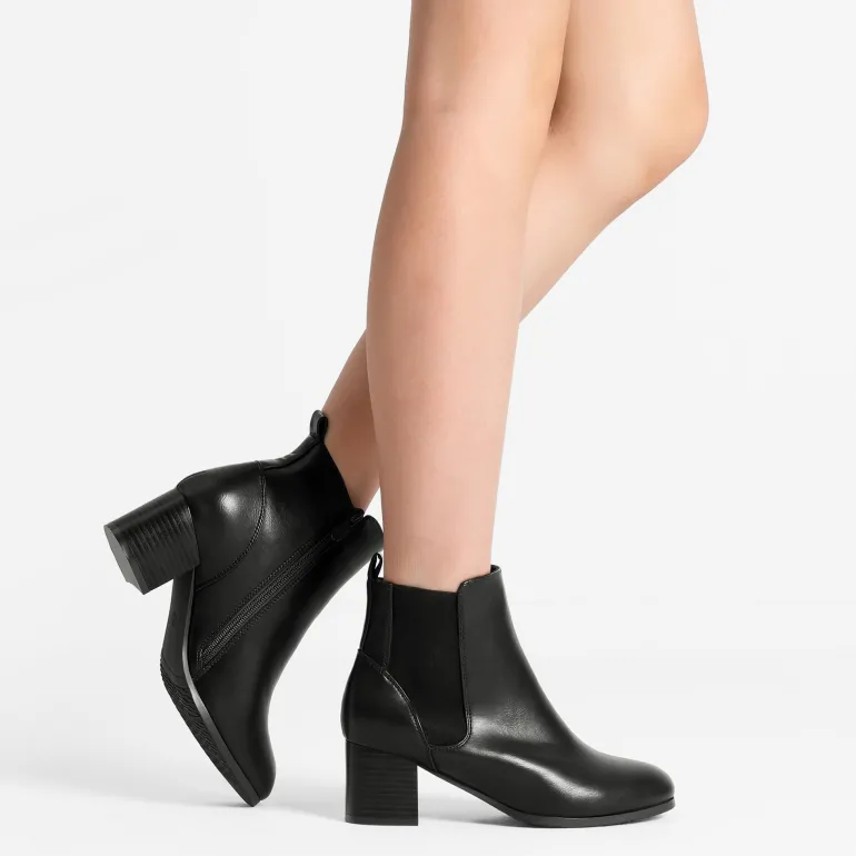 Chelsea Chunky Block Heel Booties