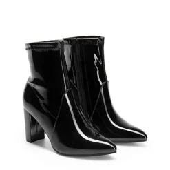 Chic Chunky Heel Ankle Boots