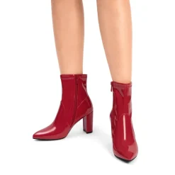 Chic Chunky Heel Ankle Boots