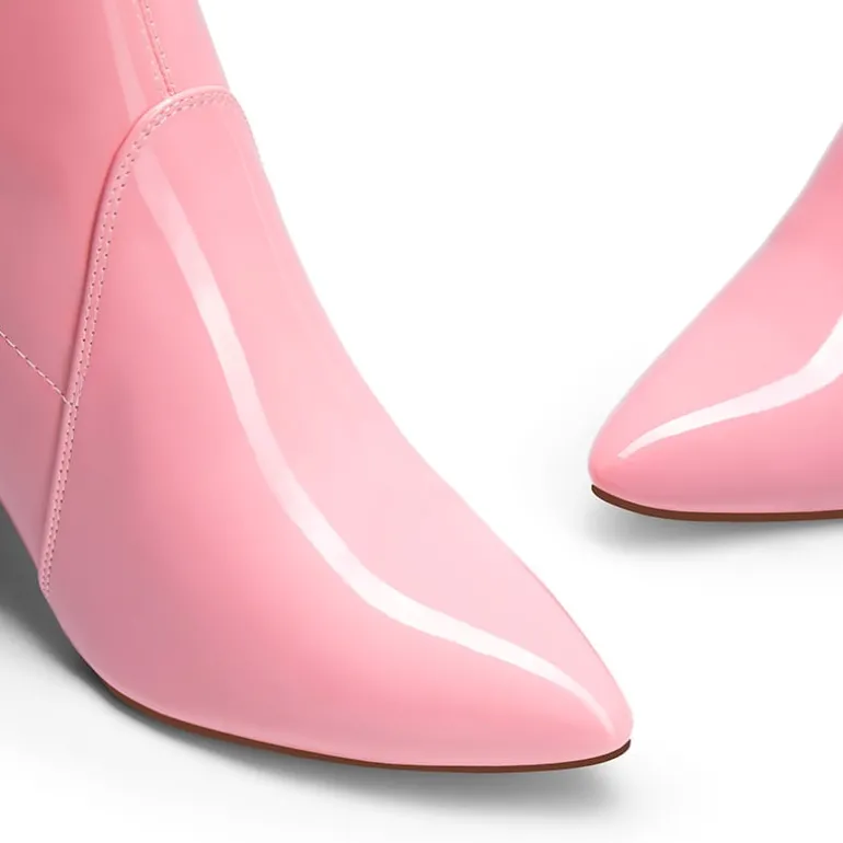 Chic Chunky Heel Ankle Boots