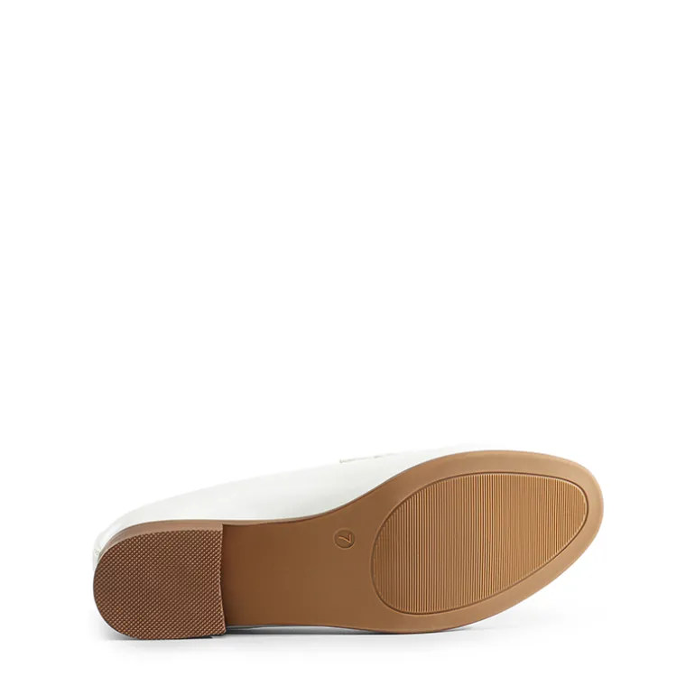Chic Metallic Detail Loafers