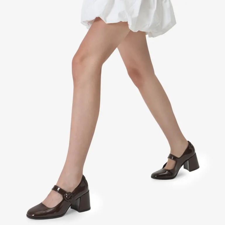 Chunky Mary Jane Pumps