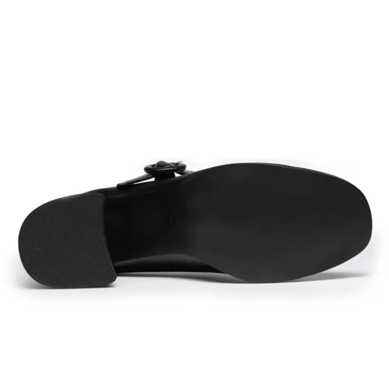Chunky Mary Jane Pumps