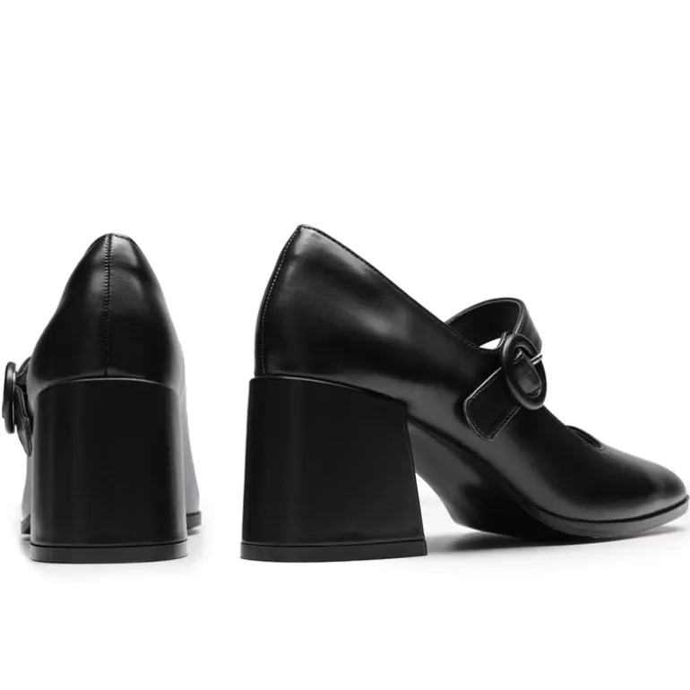 Chunky Mary Jane Pumps