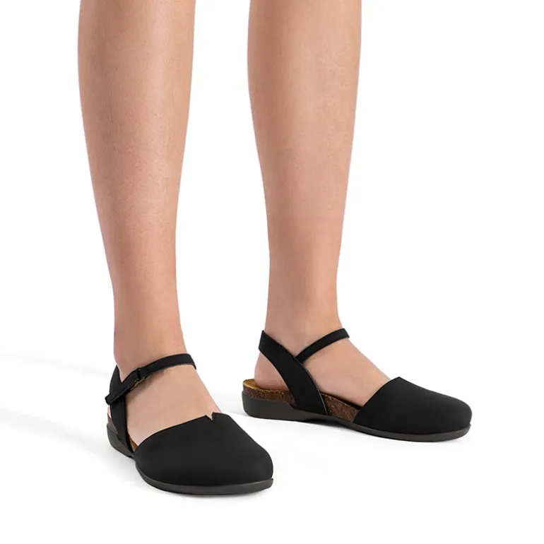 Closed Toe Arch Support Sandals