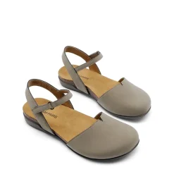 Closed Toe Arch Support Sandals