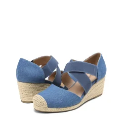 Closed-Toe Criss Cross Espadrille Sandals