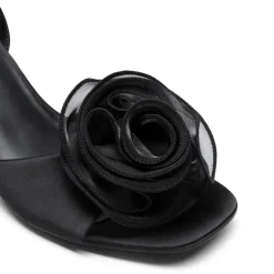 Comfortable Elegant Floral Kitten Heeled Sandals