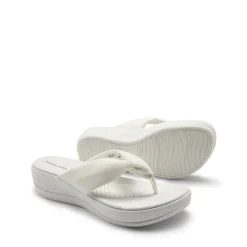 Comfortable Lightweight Anti-Slip Flip-Flops