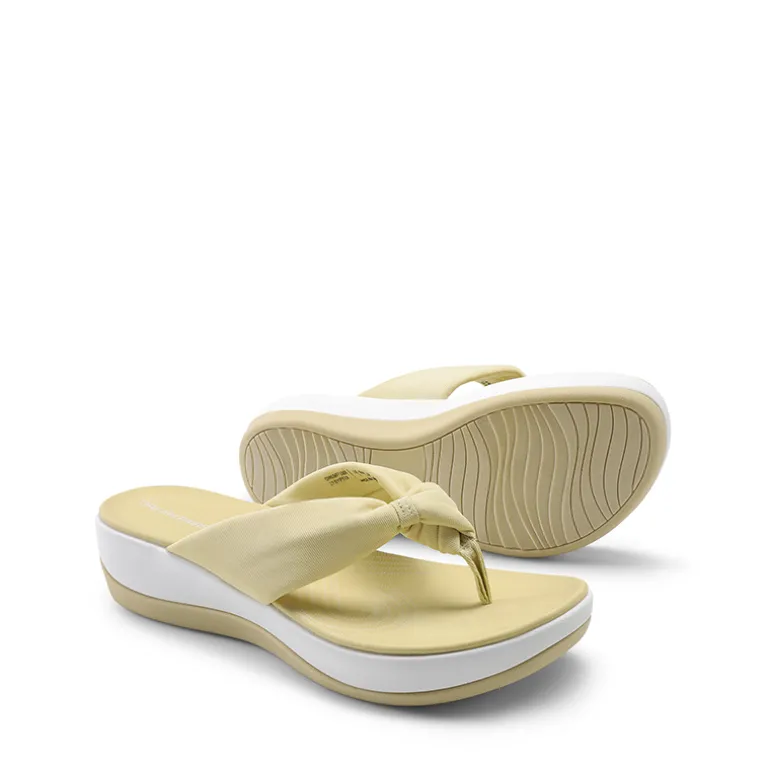 Comfortable Lightweight Anti-Slip Flip-Flops