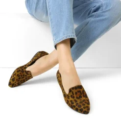 Comfortable Pointed Toe Slip On Loafers