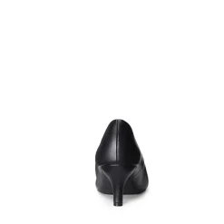 Comfy Round Toe Low Heel Pumps