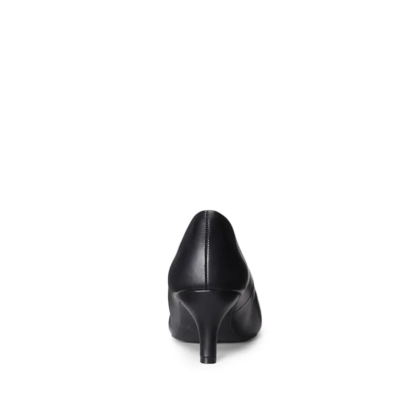 Comfy Round Toe Low Heel Pumps