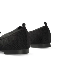 Flexible Pointed Toe Sustainable Loafers