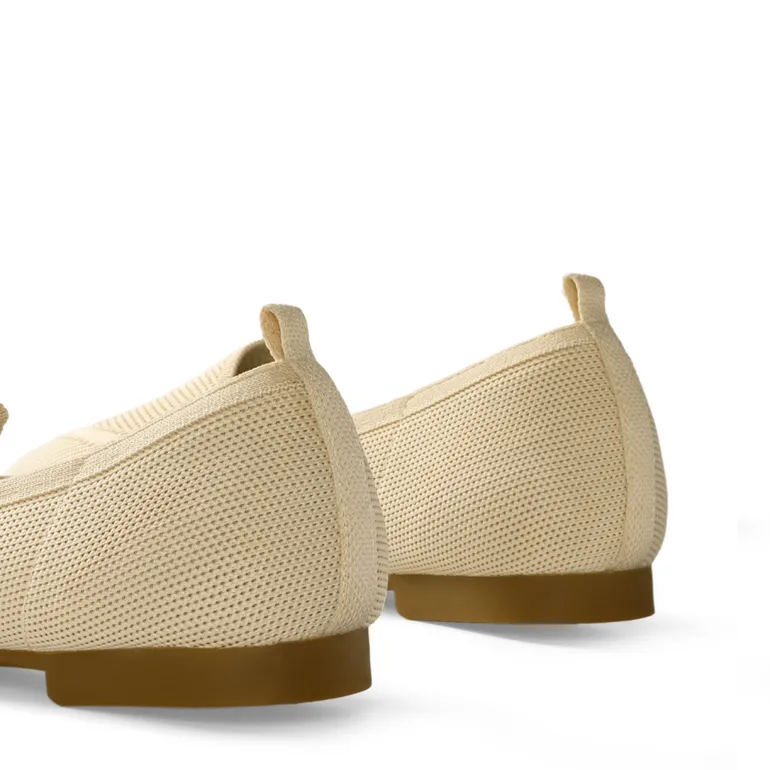 Flexible Pointed Toe Sustainable Loafers