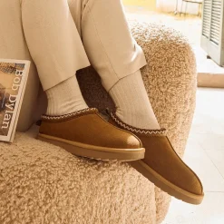 [FuzzyEasy Women's Slip-on] Embroidered Suede Fuzzy Cozy Slippers