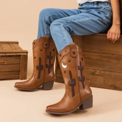 Girls’ Embroidered Western Cowboy Boots