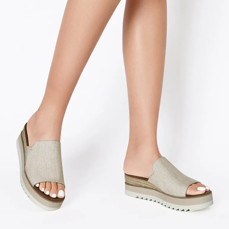 Lightweight Canvas Upper Wedge Sandals