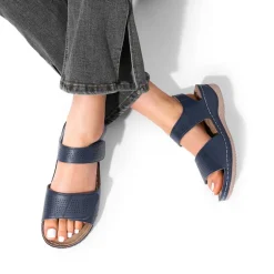 Lightweight Hook-and-loop Straps Sandals