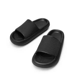 Lightweight Responsive Footbed Slippers