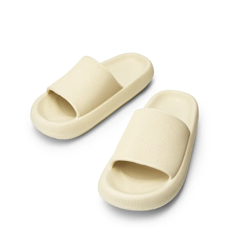 Lightweight Responsive Footbed Slippers