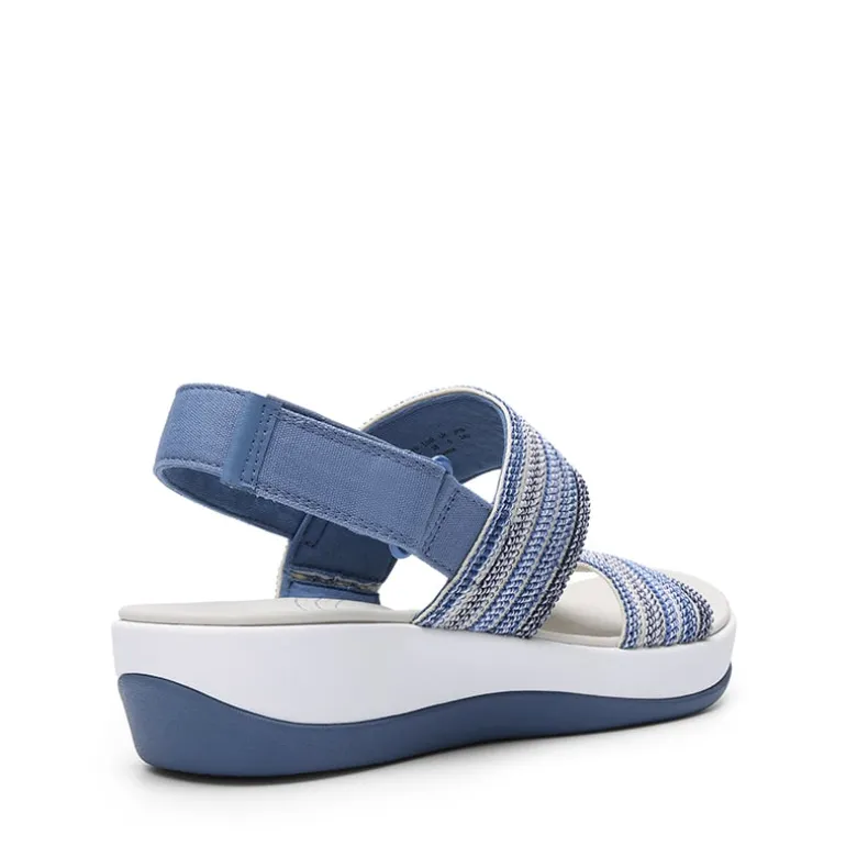 Lightweight Soft Footbed Walking Sandals