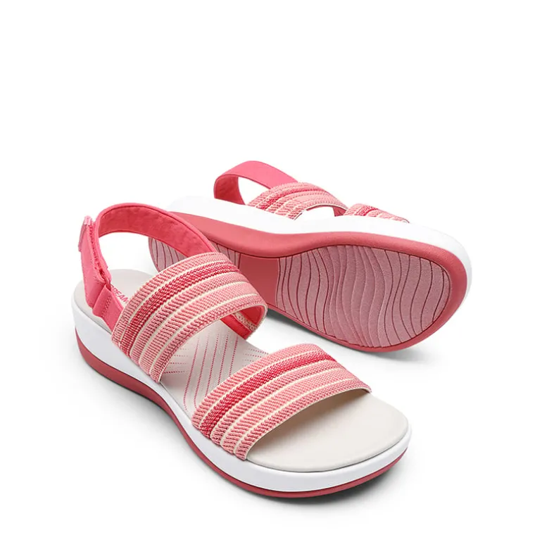 Lightweight Soft Footbed Walking Sandals