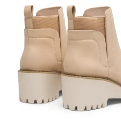 Lug Outsole Pull-On Chelsea Boots
