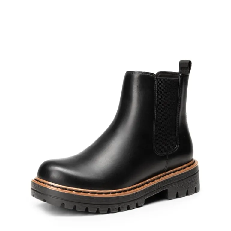 Lug Sole Chelsea Boots
