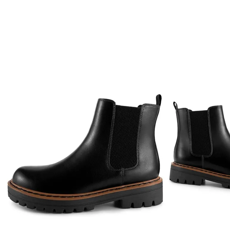 Lug Sole Chelsea Boots