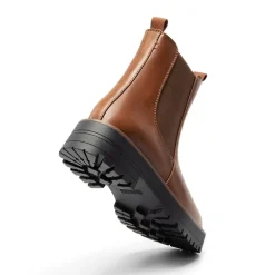 Lug-Sole Slip-on Chelsea boots