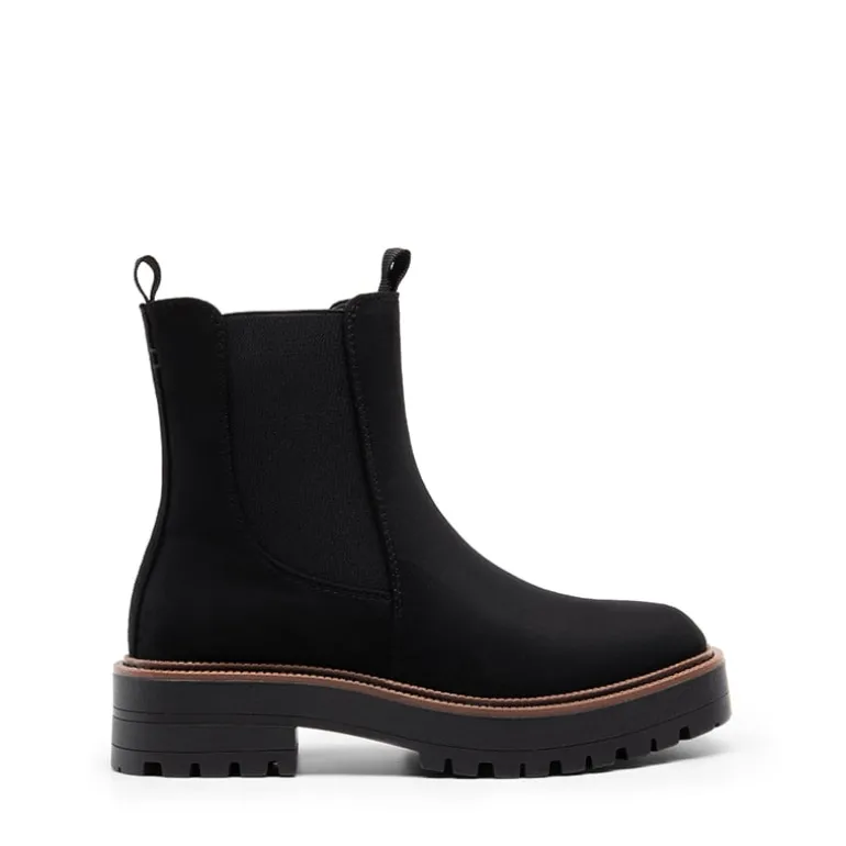 Lug-Sole Slip-on Chelsea boots