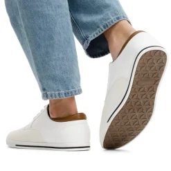 Men's Comfortable Lace-Up Oxford Sneakers